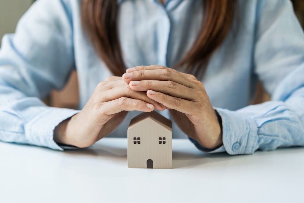 Naviguer dans le dédale de la résiliation d'un contrat d'assurance habitation : un guide complet