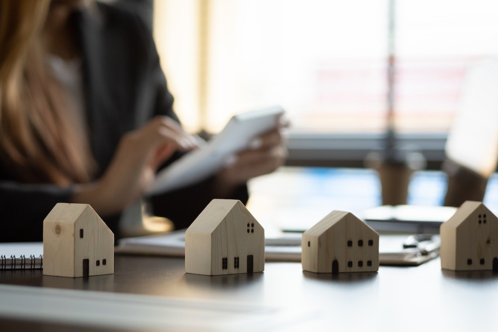 La loi Hoguet et l'estimation immobilière : un cadre juridique essentiel