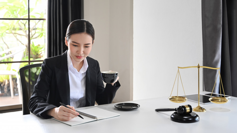 Comment savoir si vous avez besoin d'un avocat en droit public ?