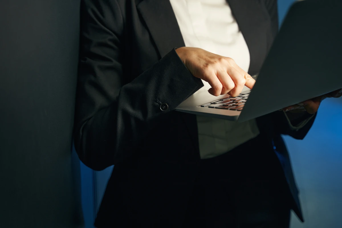 Les enjeux juridiques de la cybersécurité dans les entreprises : un défi majeur à relever