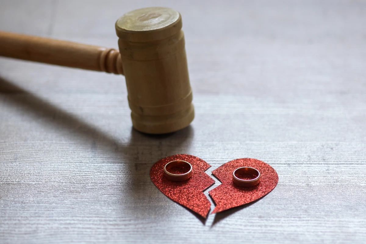 Divorce et résidence de l'enfant à l'étranger : Les règles à connaître