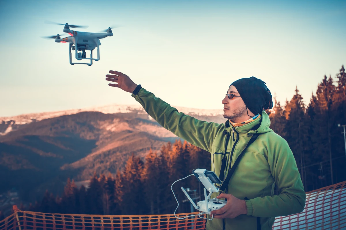 Réglementation des drones pour usages privés : Ce que tout pilote amateur doit savoir