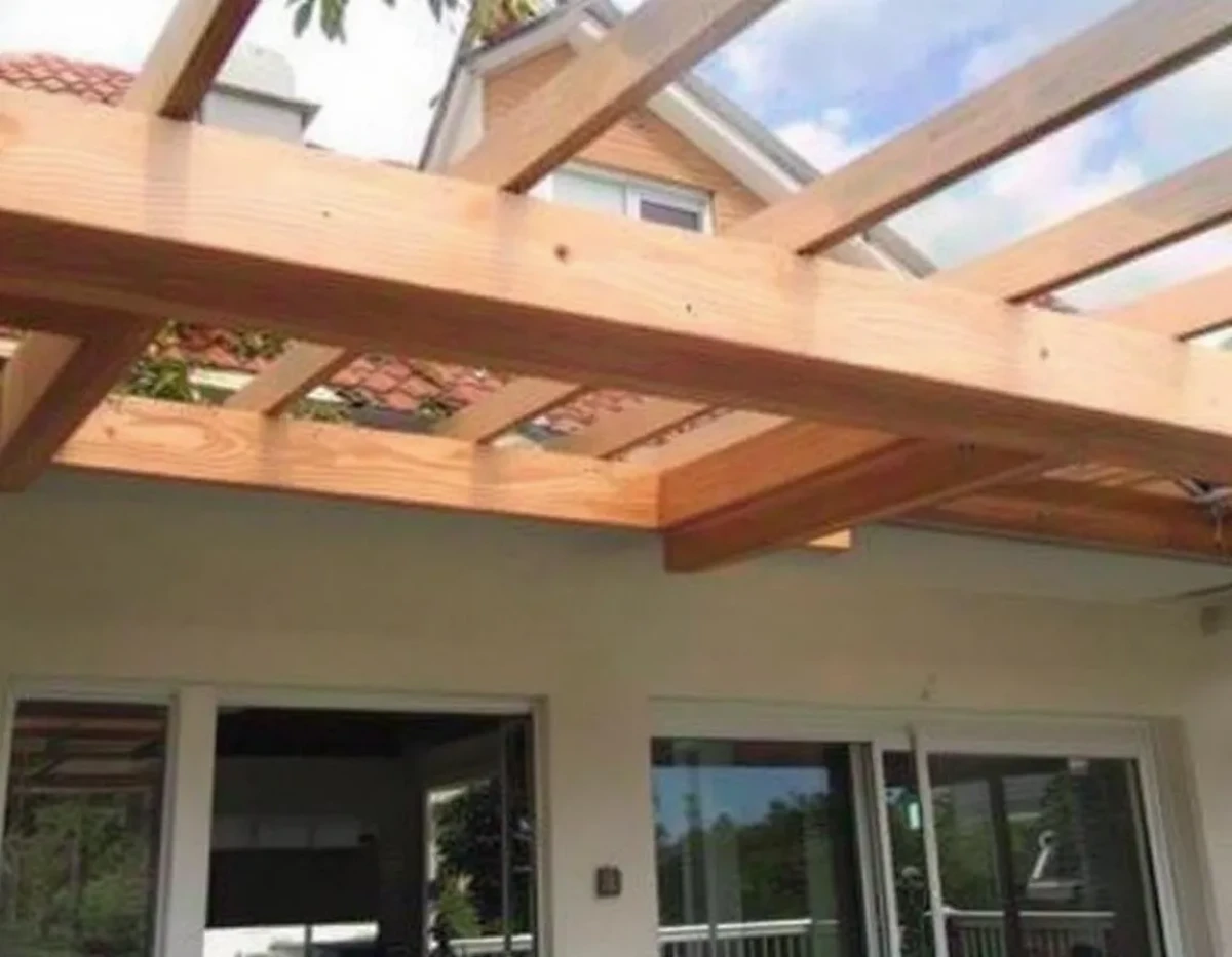 Les Obligations d'Entretien du Propriétaire : Cadre Juridique et Responsabilités pour les Pergolas